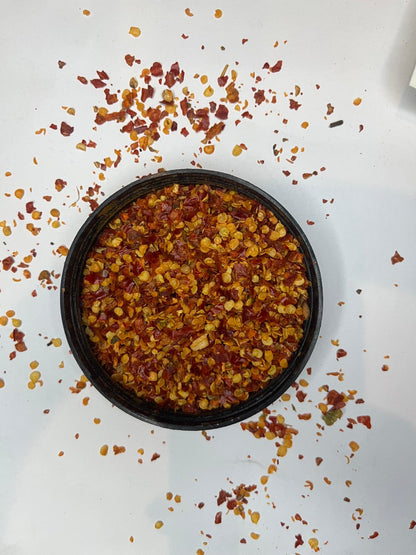 100% natural red chilli flakes